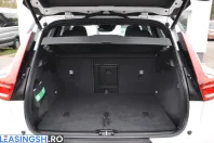 Volvo XC40 din 2022 cu 45.900 km - oferta VOL224580 - foto 13