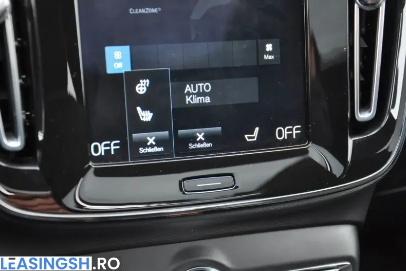 Volvo XC40 din 2022 cu 45.900 km - oferta VOL224580 - foto 33