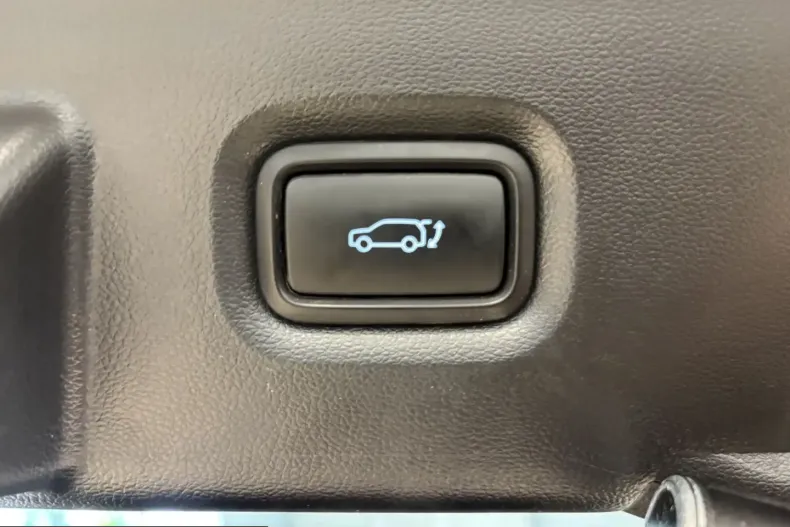 Hyundai IONIQ 5 din 2023 cu 66.379 km - oferta HYU224582 - foto 20