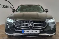 Mercedes-Benz E 300 (Clasa E) din 2022 cu 54.500 km - oferta MER224583 - foto 18