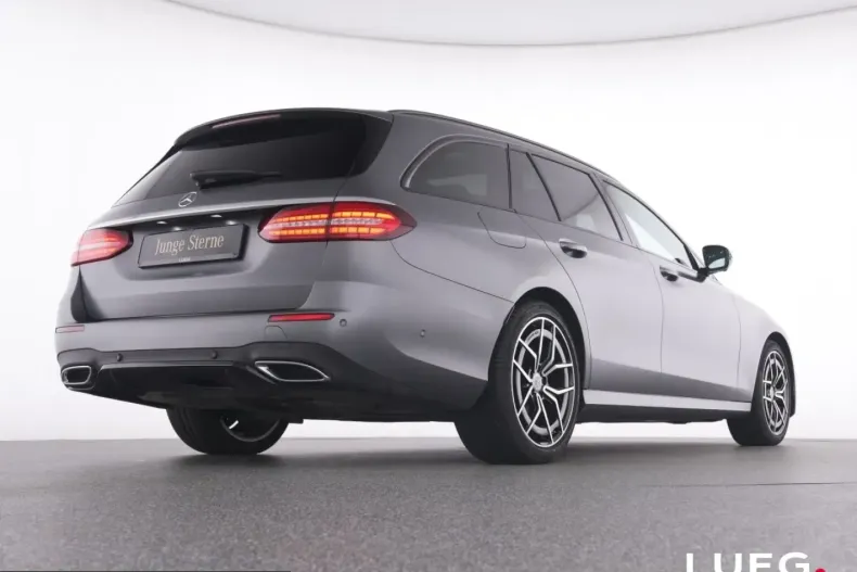 Mercedes-Benz E 200 (Clasa E) din 2023 cu 48.139 km - oferta MER224586 - foto 8