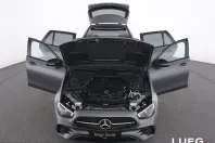 Mercedes-Benz E 200 (Clasa E) din 2023 cu 48.139 km - oferta MER224586 - foto 13