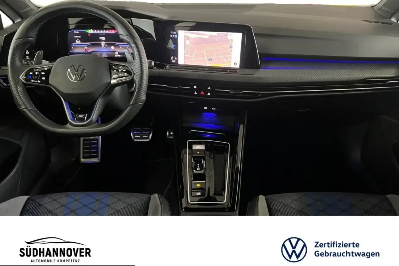 Volkswagen Golf din 2023 cu 32.189 km - oferta VOL224588 - foto 9