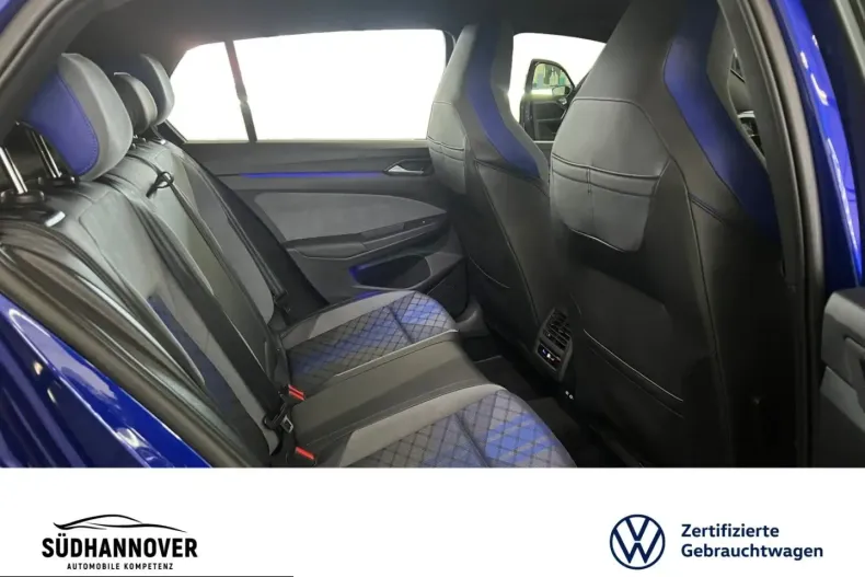 Volkswagen Golf din 2023 cu 32.189 km - oferta VOL224588 - foto 16