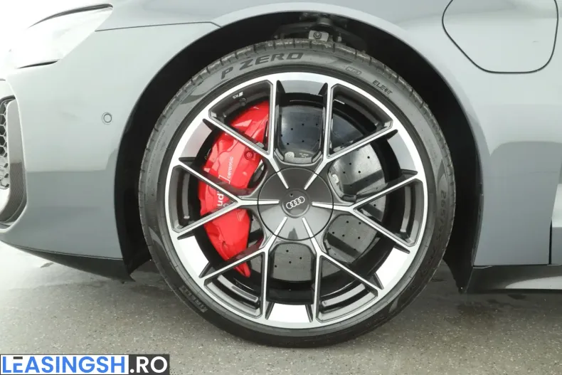 Audi RS e-tron GT din 2024 cu 18.957 km - oferta AUD224593 - foto 9