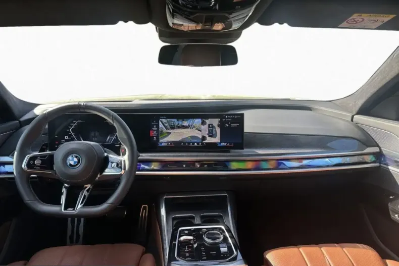 BMW M760 (Seria 7) din 2023 cu 7.149 km - oferta BMW224595 - foto 14