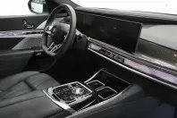 BMW M760 (Seria 7) din 2025 cu 47.500 km - oferta BMW224596 - foto 3