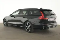 Volvo V60 din 2022 cu 39.481 km - oferta VOL224598 - foto 9