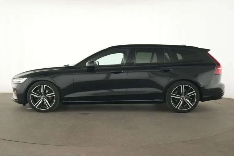 Volvo V60 din 2022 cu 39.481 km - oferta VOL224598 - foto 10