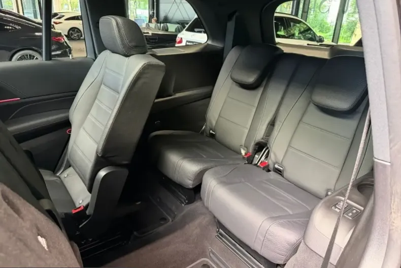 Mercedes-Benz GLS 450 (Clasa GLS) din 2024 cu 36.870 km - oferta MER224600 - foto 24