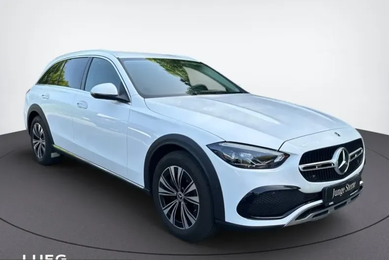 Mercedes-Benz C 220 (Clasa C) din 2023 cu 67.264 km - oferta MER224603 - foto 6
