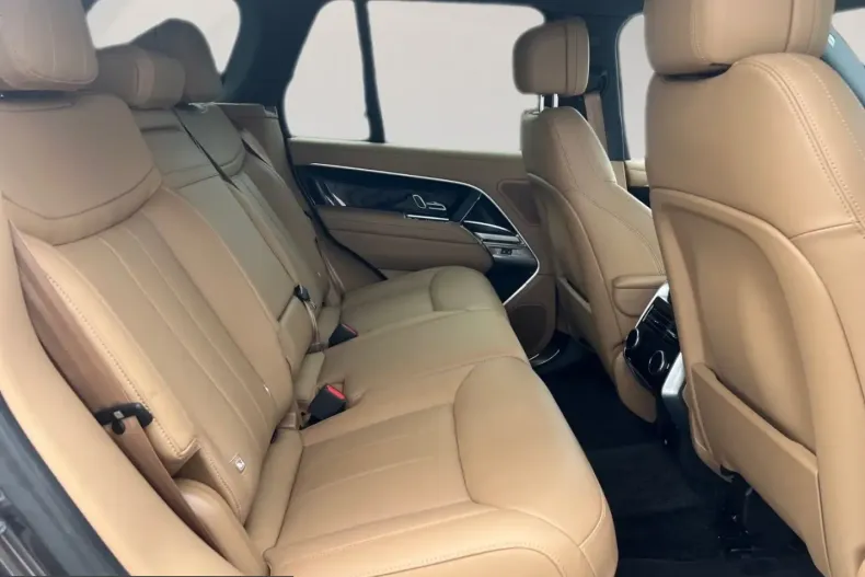 Land Rover Range Rover din 2025 cu 10.100 km - oferta LAN224605 - foto 11