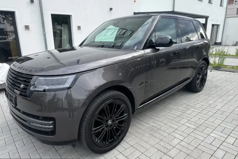 Land Rover Range Rover din 2025 cu 10.100 km - oferta LAN224605 - foto 13