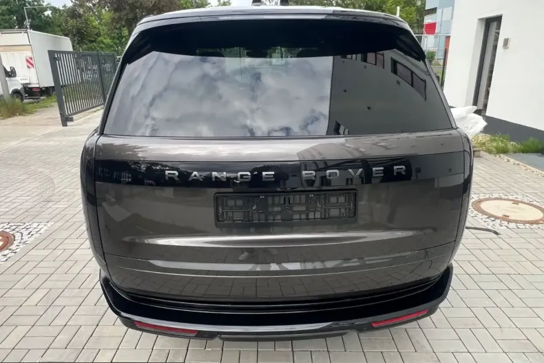 Land Rover Range Rover din 2025 cu 10.100 km - oferta LAN224605 - foto 16