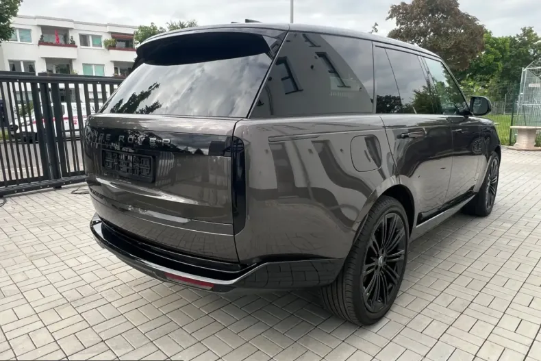 Land Rover Range Rover din 2025 cu 10.100 km - oferta LAN224605 - foto 18