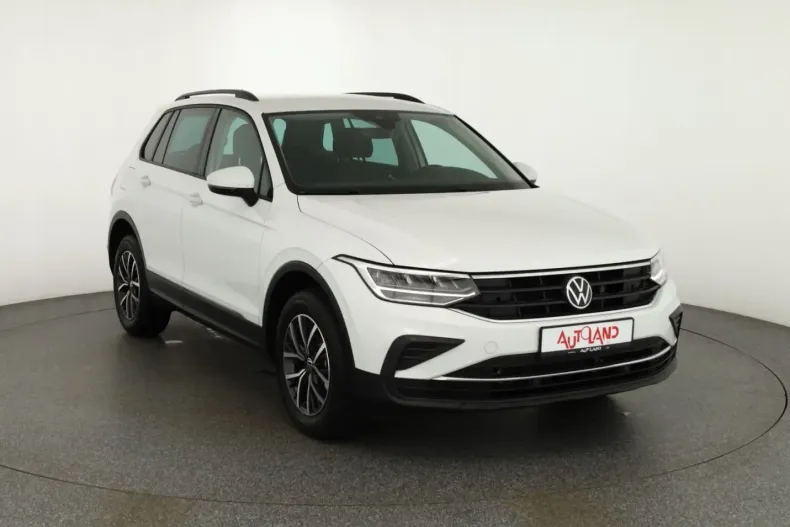 Volkswagen Tiguan din 2022 cu 35.633 km - oferta VOL224609 - foto 7