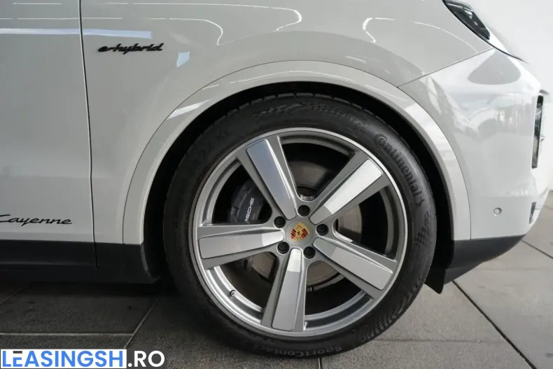 Porsche Cayenne din 2024 cu 27.750 km - oferta POR224610 - foto 28
