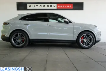 Porsche Cayenne din 2024 - oferta POR224612