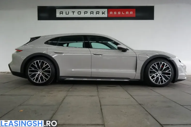 Porsche Taycan din 2022 cu 38.700 km - oferta POR224616 - foto 1