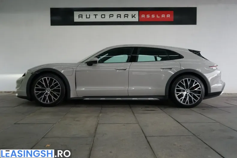 Porsche Taycan din 2022 cu 38.700 km - oferta POR224616 - foto 5