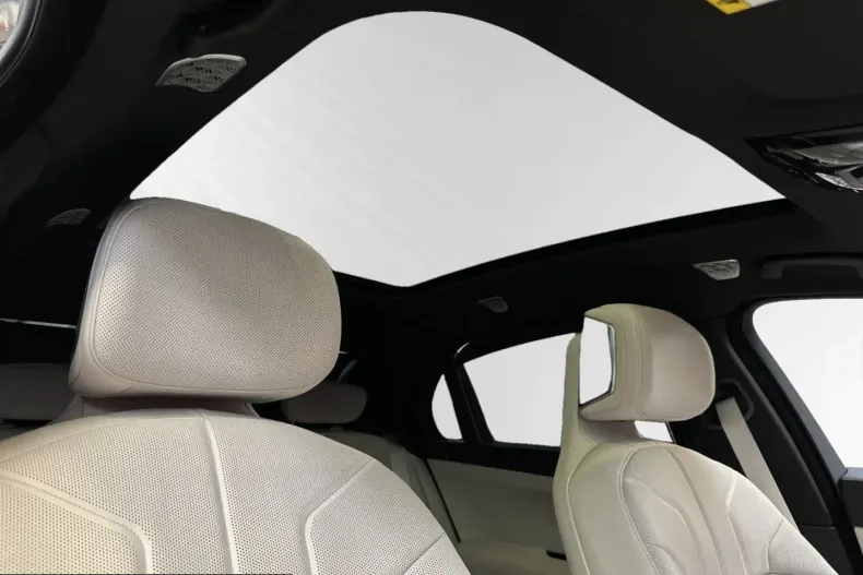 BMW M760 (Seria 7) din 2024 cu 31.970 km - oferta BMW224620 - foto 22