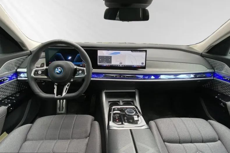 BMW M760 (Seria 7) din 2025 cu 1.800 km - oferta BMW224621 - foto 11