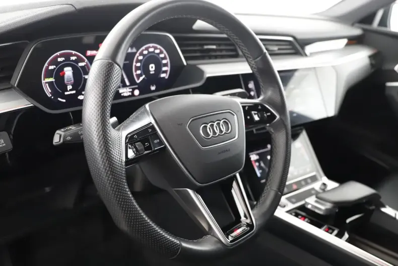 Audi e-tron din 2023 cu 65.048 km - oferta AUD224623 - foto 16