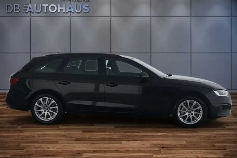 Audi A4 din 2023 cu 33.669 km - oferta AUD224624 - foto 3