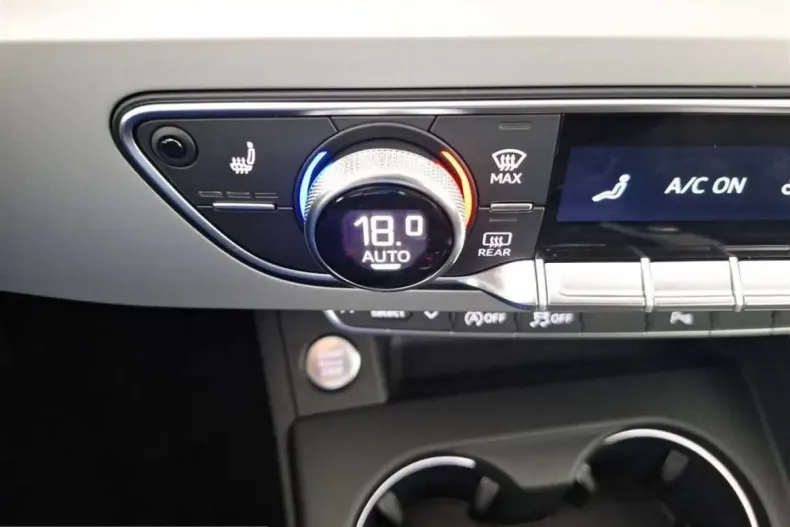 Audi A4 din 2023 cu 33.669 km - oferta AUD224624 - foto 36