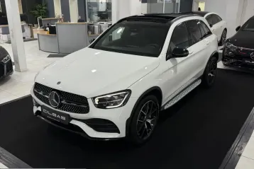 Mercedes-Benz GLC 300 din 2022 - oferta MER224625