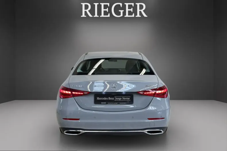 Mercedes-Benz C 400 (Clasa C) din 2024 cu 5.797 km - oferta MER224627 - foto 10