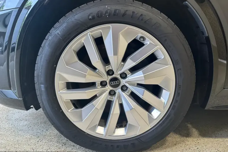 Audi e-tron din 2022 cu 66.278 km - oferta AUD224628 - foto 9