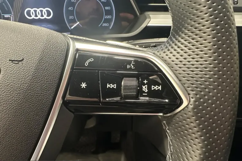Audi e-tron din 2022 cu 66.278 km - oferta AUD224628 - foto 16