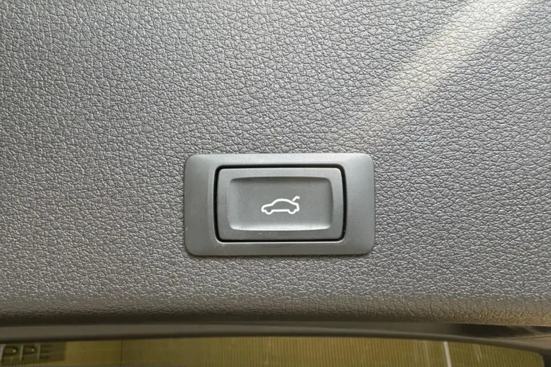 Audi e-tron din 2022 cu 66.278 km - oferta AUD224628 - foto 27