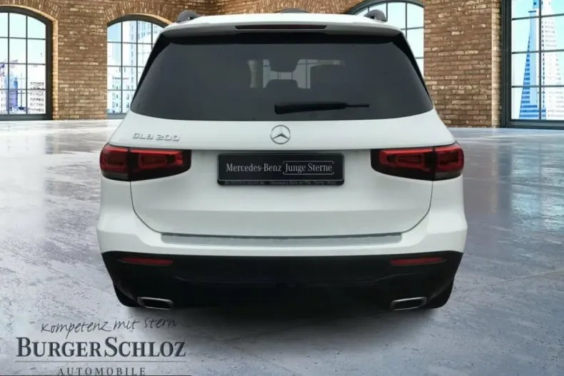 Mercedes-Benz GLB 200 (Clasa GLB) din 2023 cu 45.275 km - oferta MER224631 - foto 6