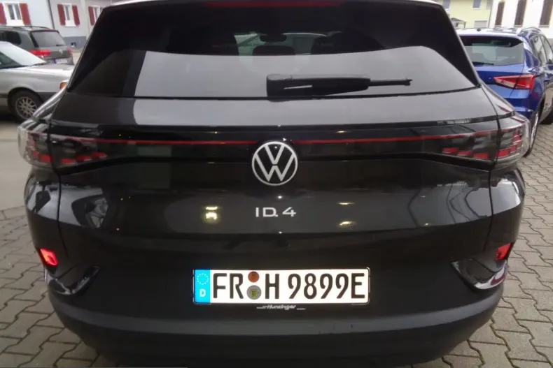 Volkswagen ID.4 din 2022 cu 32.000 km - oferta VOL224633 - foto 5
