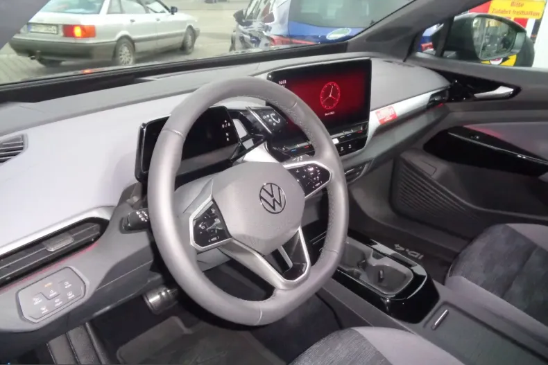 Volkswagen ID.4 din 2022 cu 32.000 km - oferta VOL224633 - foto 9