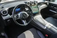 Mercedes-Benz GLC 200 (Clasa GLC) din 2023 cu 26.500 km - oferta MER224637 - foto 8