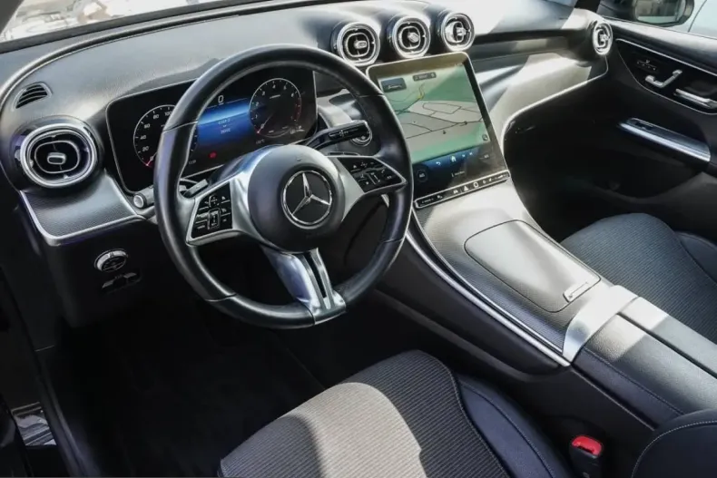 Mercedes-Benz GLC 200 (Clasa GLC) din 2023 cu 26.500 km - oferta MER224637 - foto 8