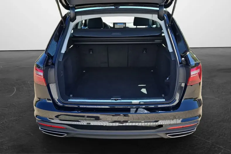 Audi A4 din 2023 cu 49.467 km - oferta AUD224641 - foto 13