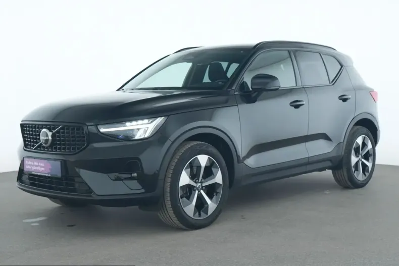Volvo XC40 din 2023 cu 37.293 km - oferta VOL224643 - foto 2