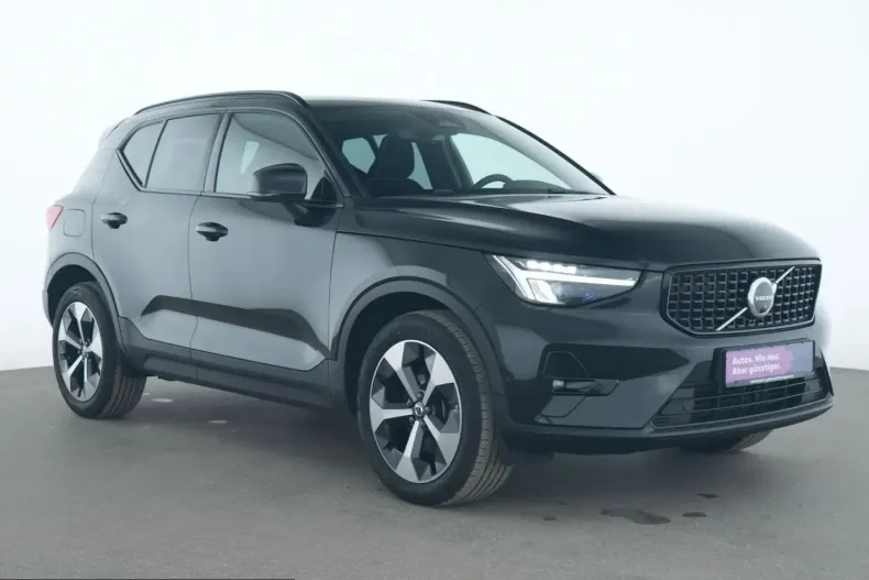 Volvo XC40 din 2023 cu 37.293 km - oferta VOL224643 - foto 5