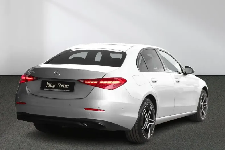 Mercedes-Benz C 300 (Clasa C) din 2022 cu 50.689 km - oferta MER224650 - foto 3
