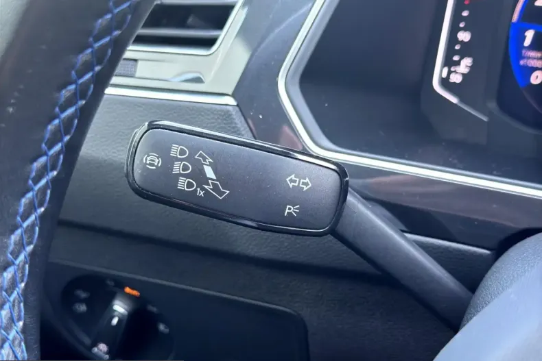 Volkswagen Tiguan din 2023 cu 71.774 km - oferta VOL224654 - foto 20