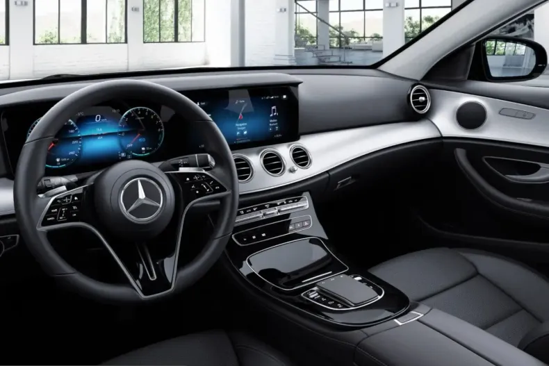 Mercedes-Benz E 300 (Clasa E) din 2023 cu 58.963 km - oferta MER224655 - foto 5