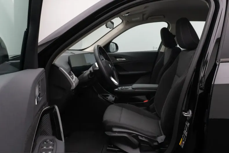 BMW iX1 (Seria X) din 2024 cu 23.307 km - oferta BMW224658 - foto 19