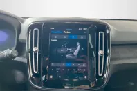 Volvo XC40 din 2022 cu 45.500 km - oferta VOL224659 - foto 12