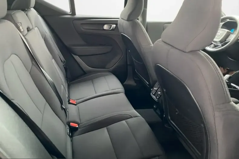 Volvo XC40 din 2022 cu 45.500 km - oferta VOL224659 - foto 14