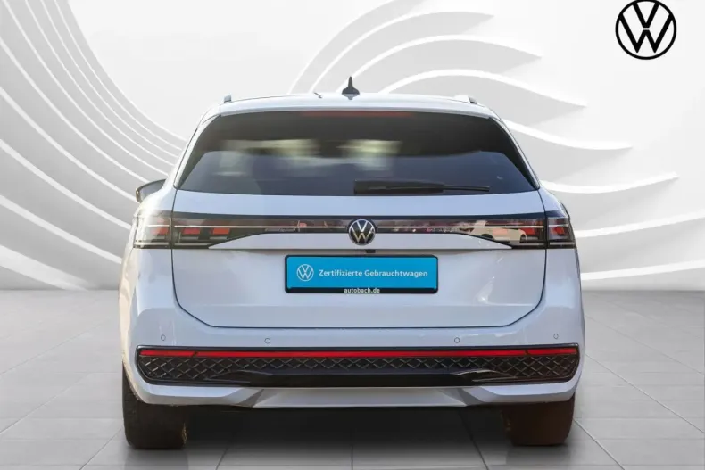 Volkswagen Passat Variant din 2024 cu 45.000 km - oferta VOL224661 - foto 5