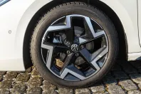 Volkswagen Passat Variant din 2024 cu 45.000 km - oferta VOL224661 - foto 8